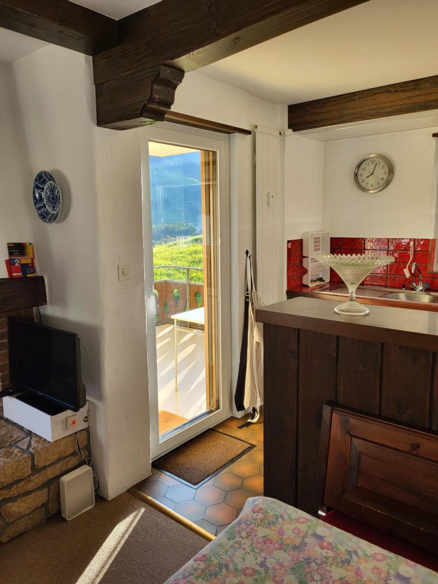 Appartement In Hus Signal Met Prachtig Uitzicht Op De Bergen Клостерс Екстериор снимка